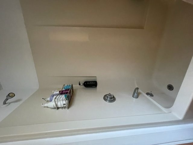 Photos of apartment on Thorndike St.,Cambridge MA 02141