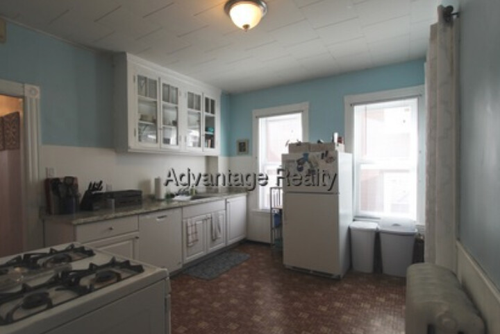 16 Watson St, Teele Square