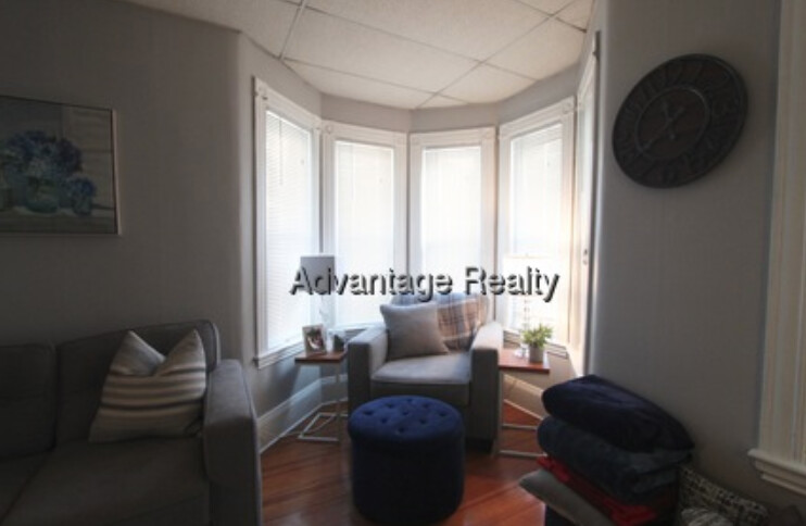 16 Watson St, Teele Square