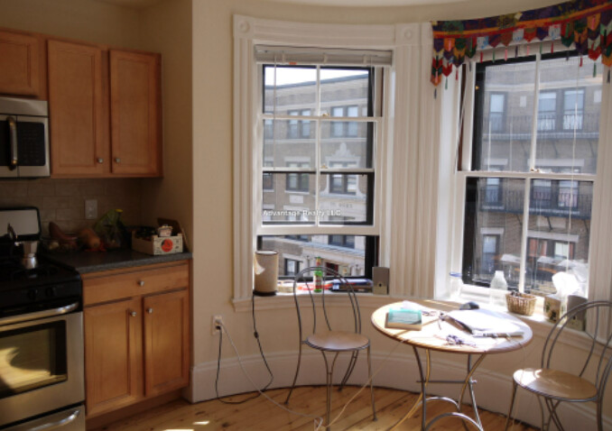 23 Ware St, Mid-Cambridge