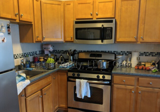 23 Ware St, Mid-Cambridge