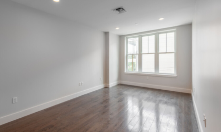 Photos of apartment on McGrath Highway,Somerville MA 02143
