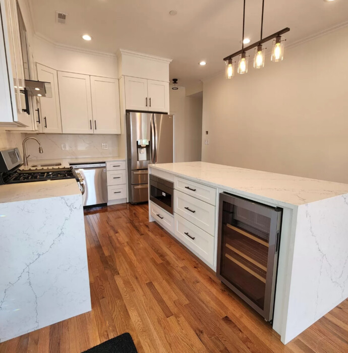 74 Union St, Everett