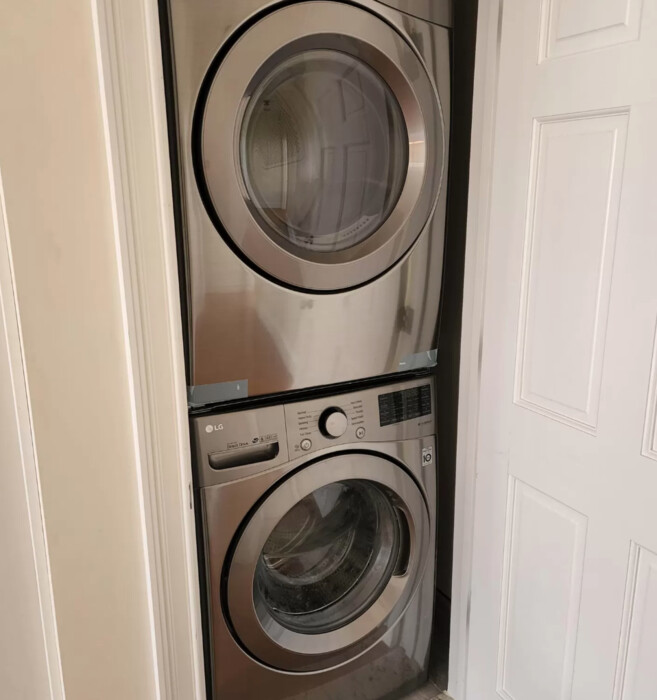 74 Union St, Everett