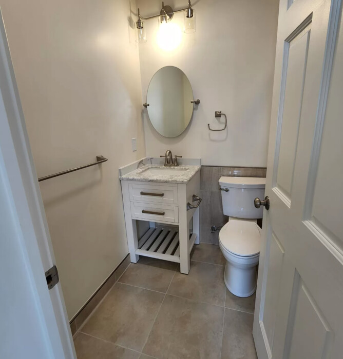 74 Union St, Everett