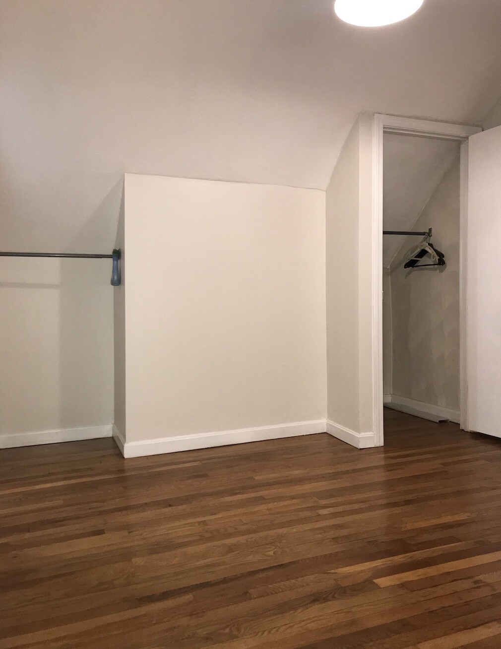 126 Thorndike, East Cambridge