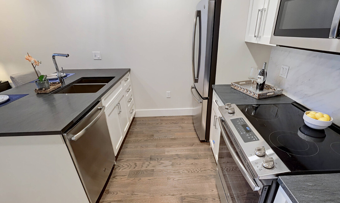 434 Mcgrath Hwy, Prospect Hill