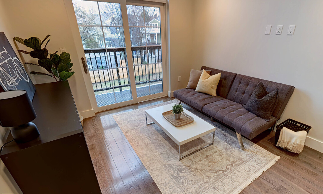 434 Mcgrath Hwy, Prospect Hill