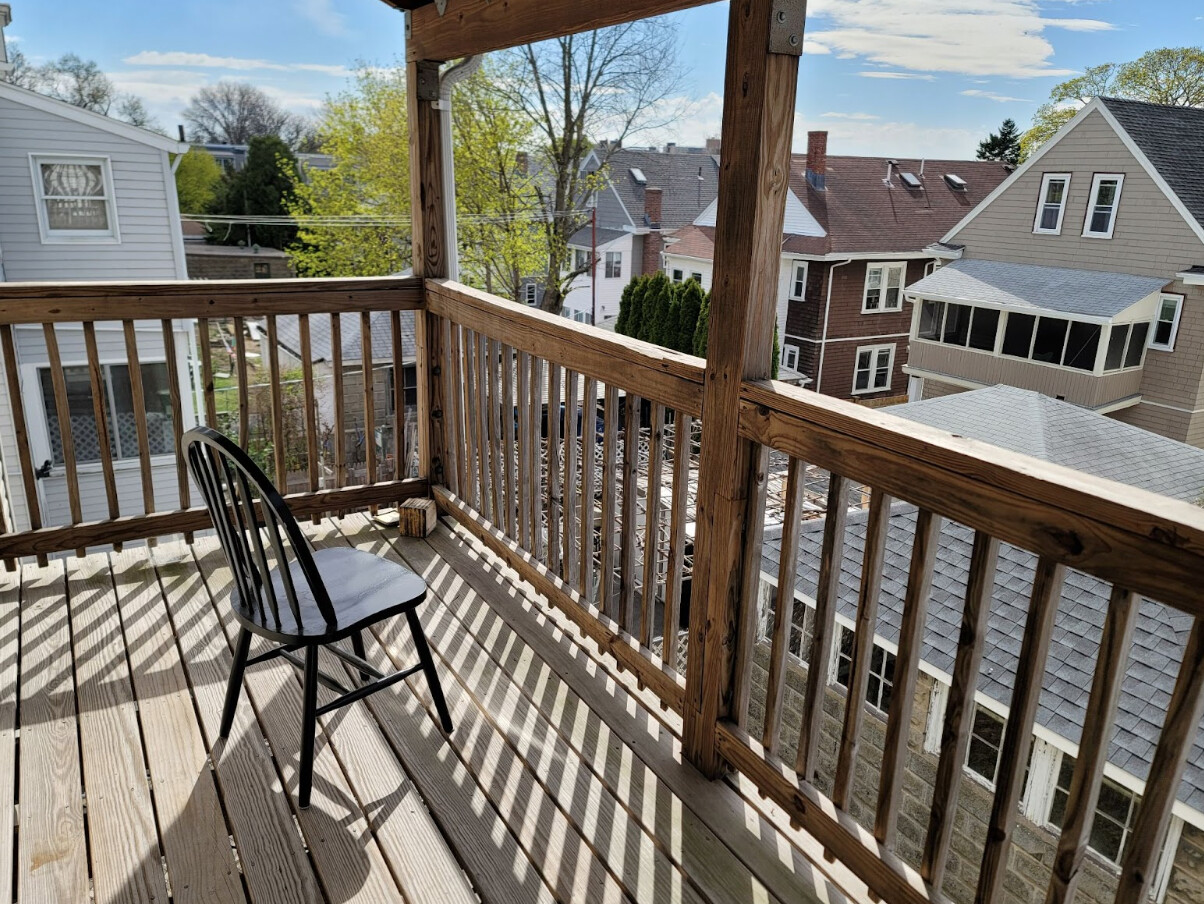 127 Hillsdale Rd, West Somerville