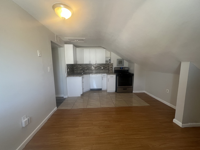 51 5th St, East Cambridge