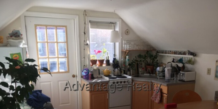 114 Magazine St, Cambridgeport