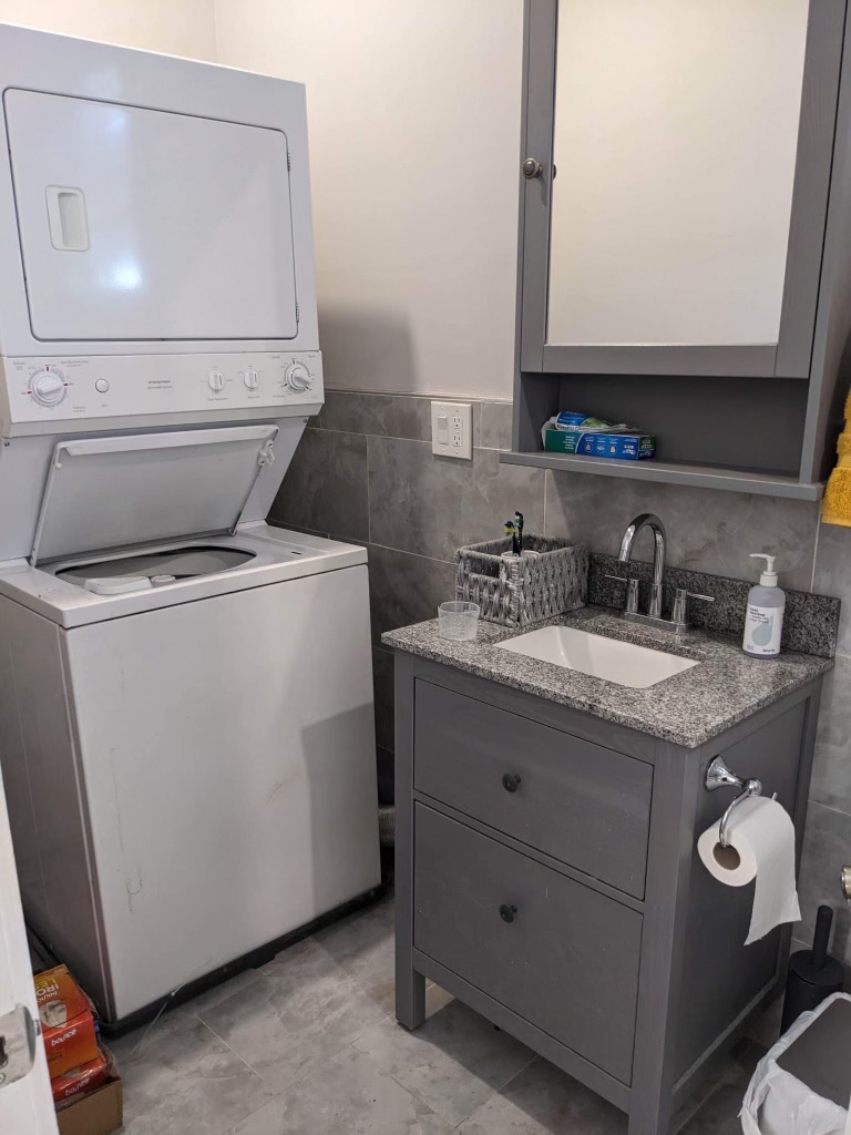 318 Concord Ave, North Cambridge