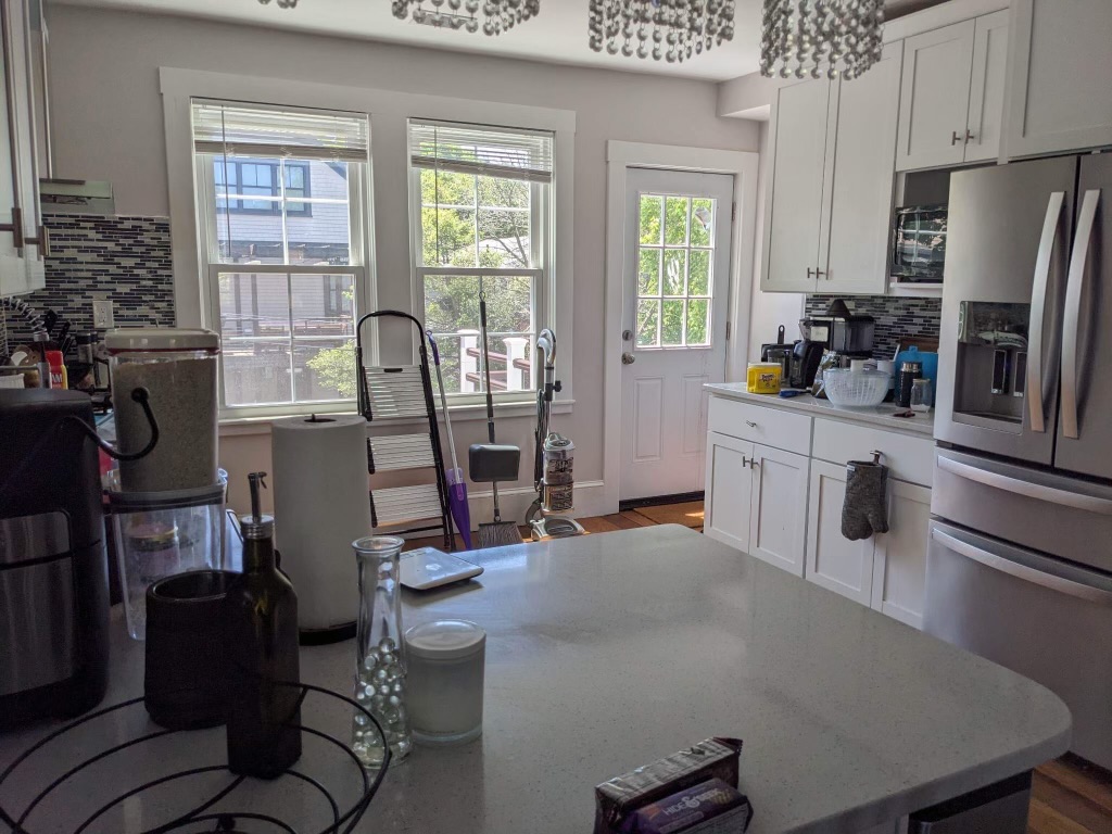 318 Concord Ave, North Cambridge