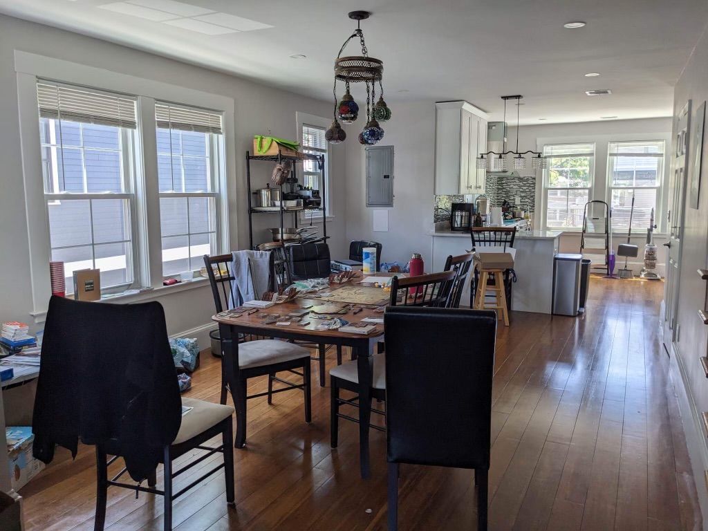 318 Concord Ave, North Cambridge