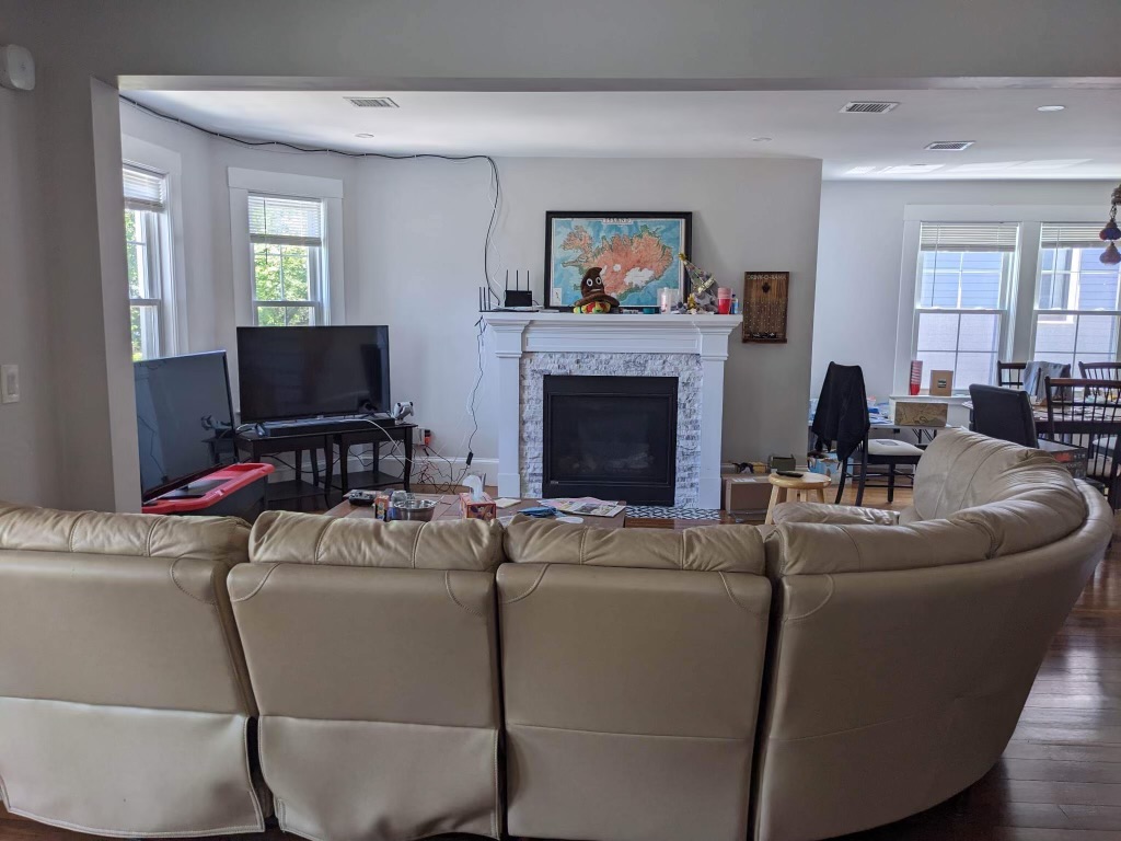 318 Concord Ave, North Cambridge