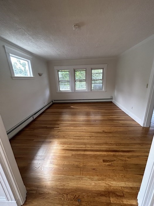 11 Granite St, Cambridgeport