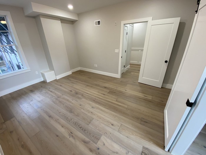 302 Somerville Ave, Union Square