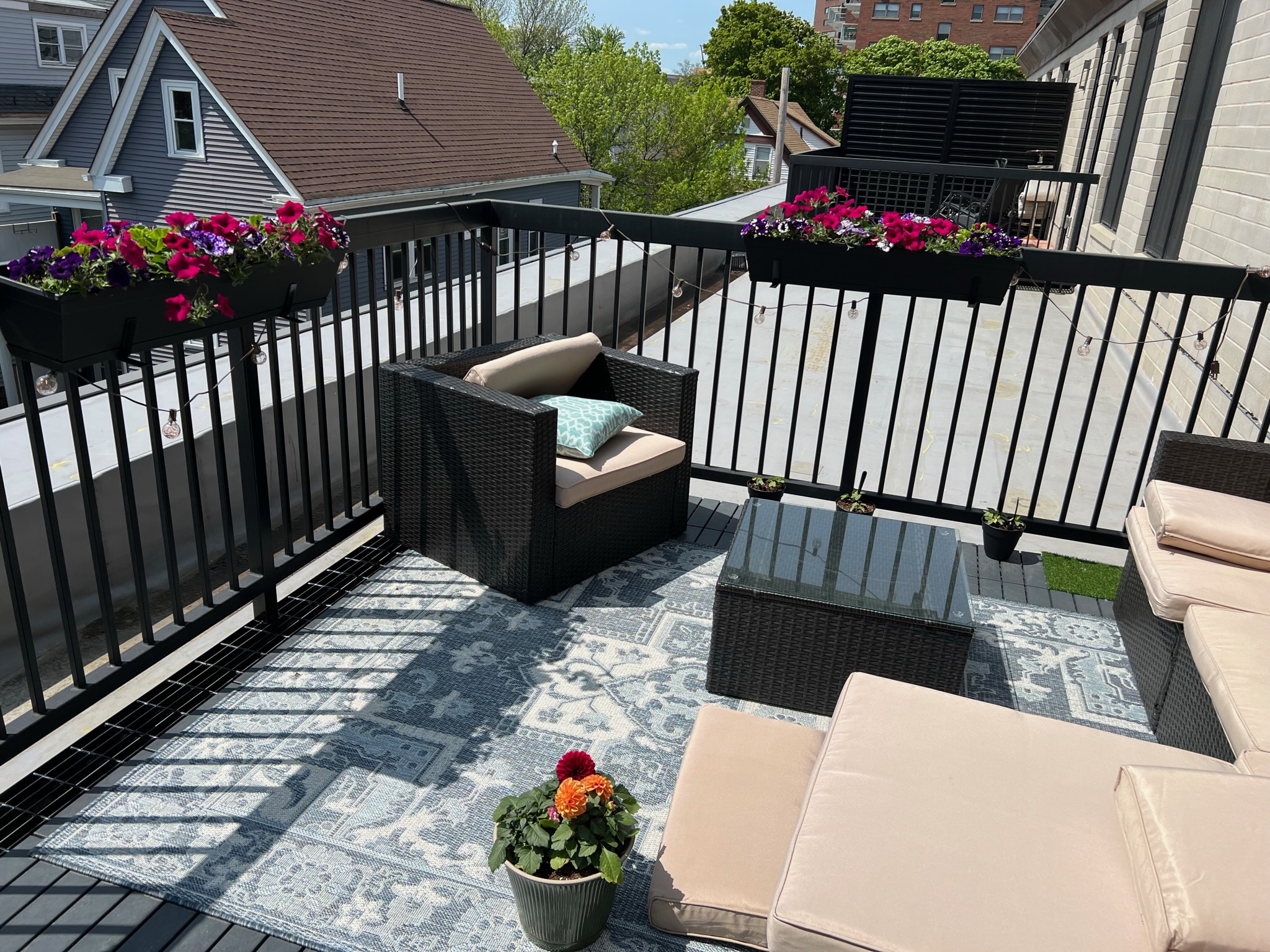 Photos of apartment on McGrath Hwy,Somerville MA 02143