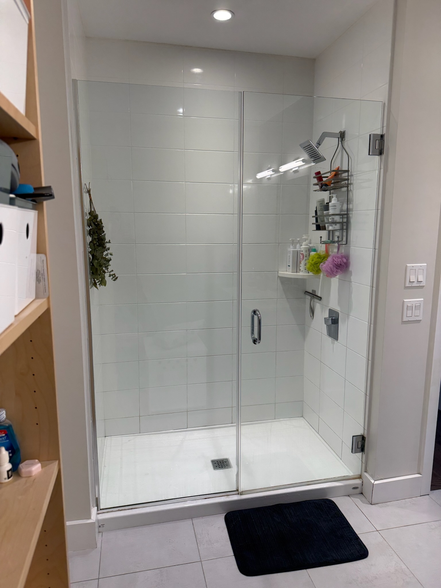 Photos of apartment on McGrath Hwy,Somerville MA 02143