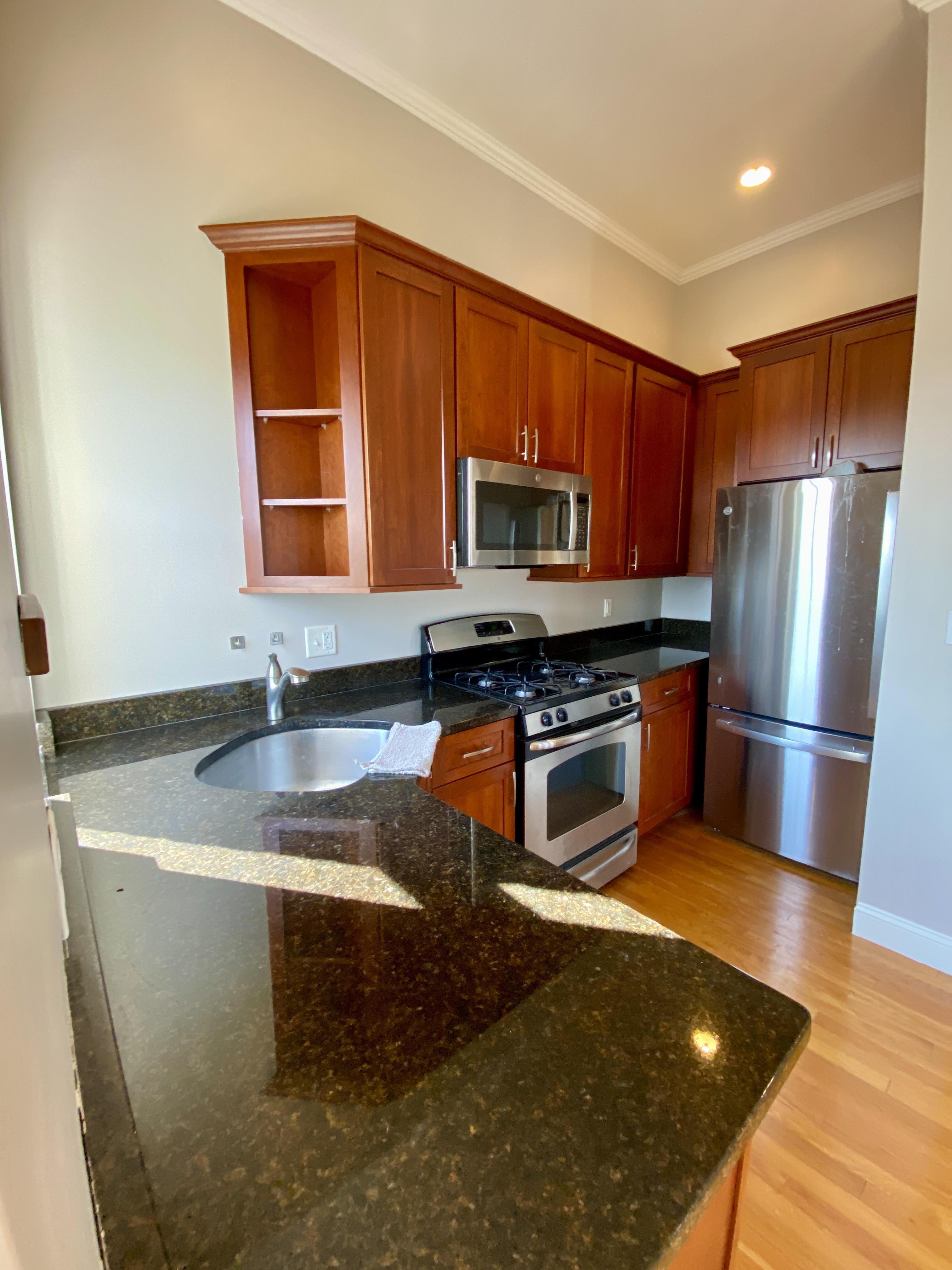 Photos of apartment on Magazine St.,Cambridge MA 02139