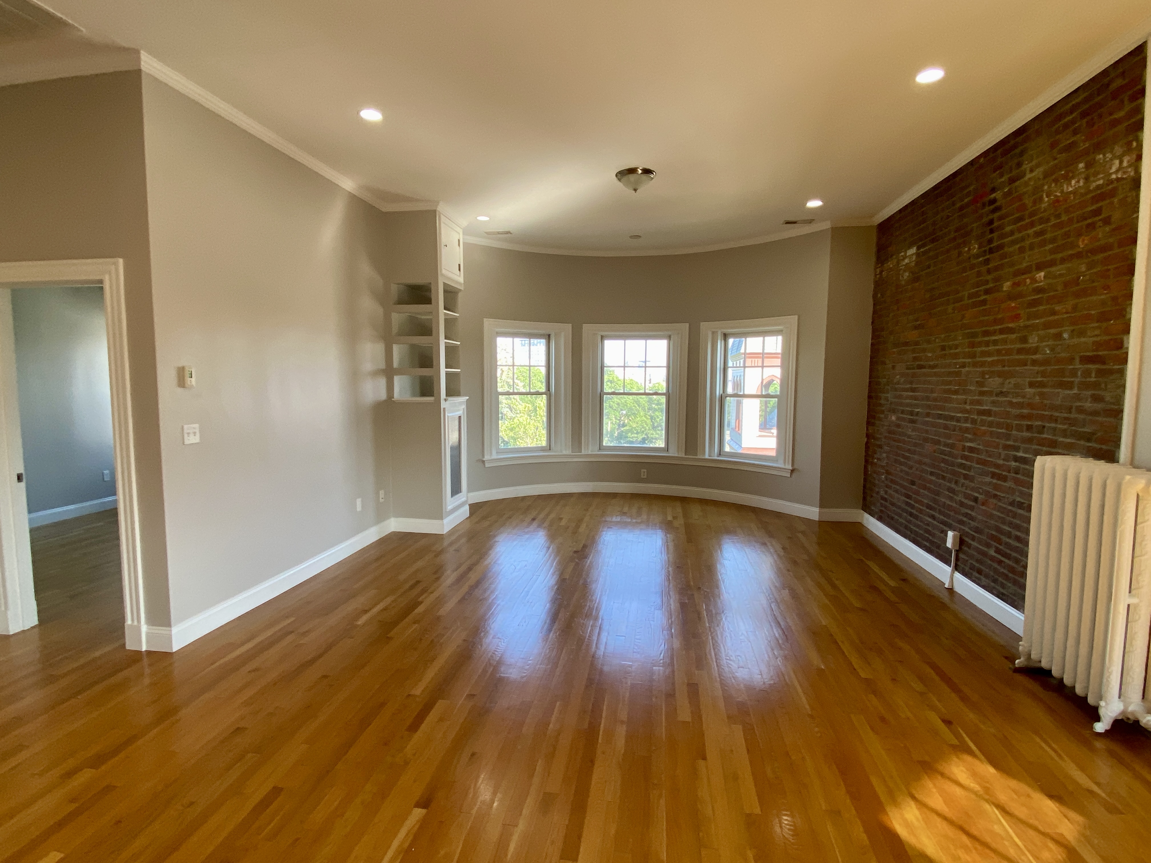 Photos of apartment on Magazine St.,Cambridge MA 02139