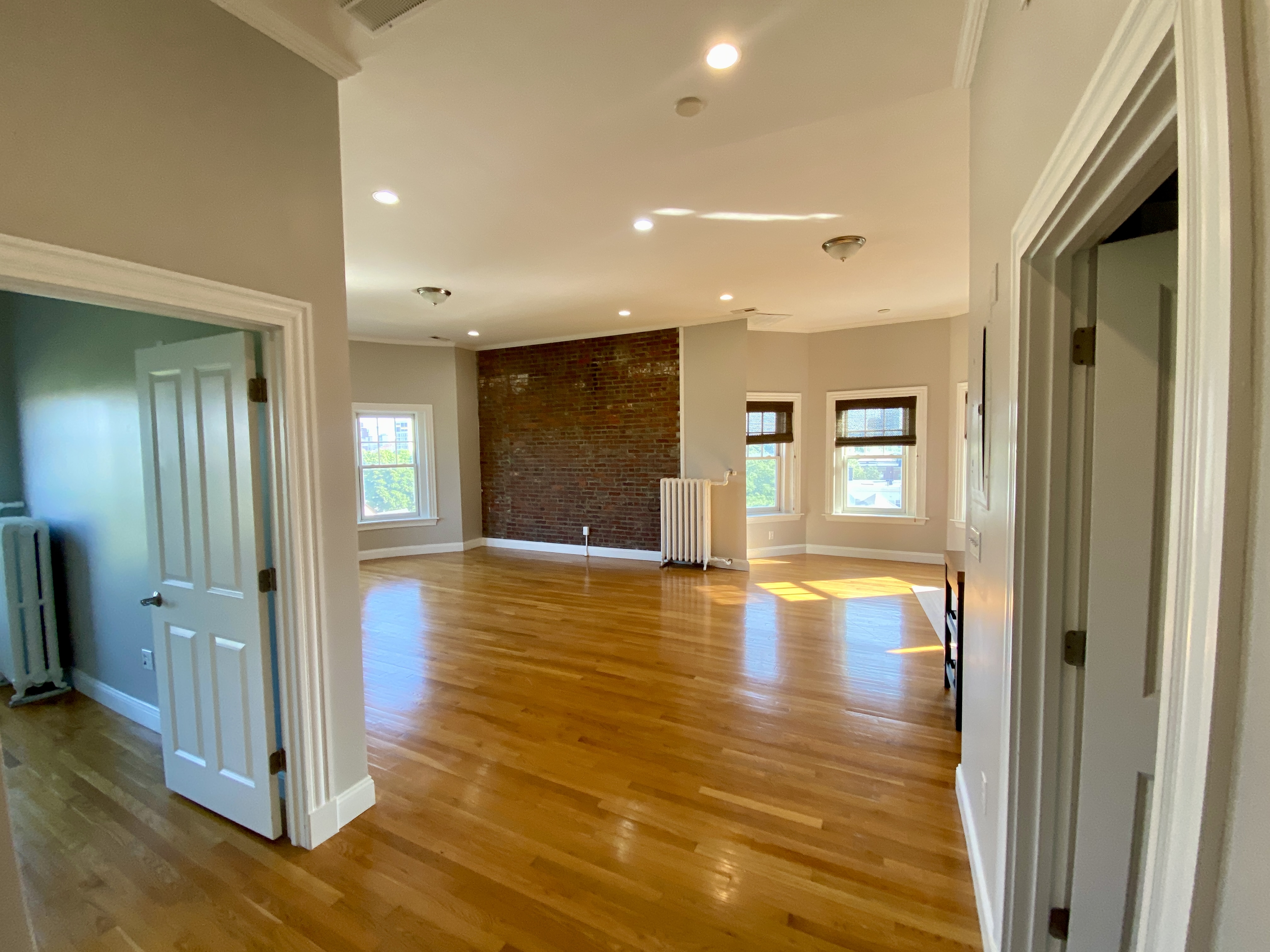 Photos of apartment on Magazine St.,Cambridge MA 02139