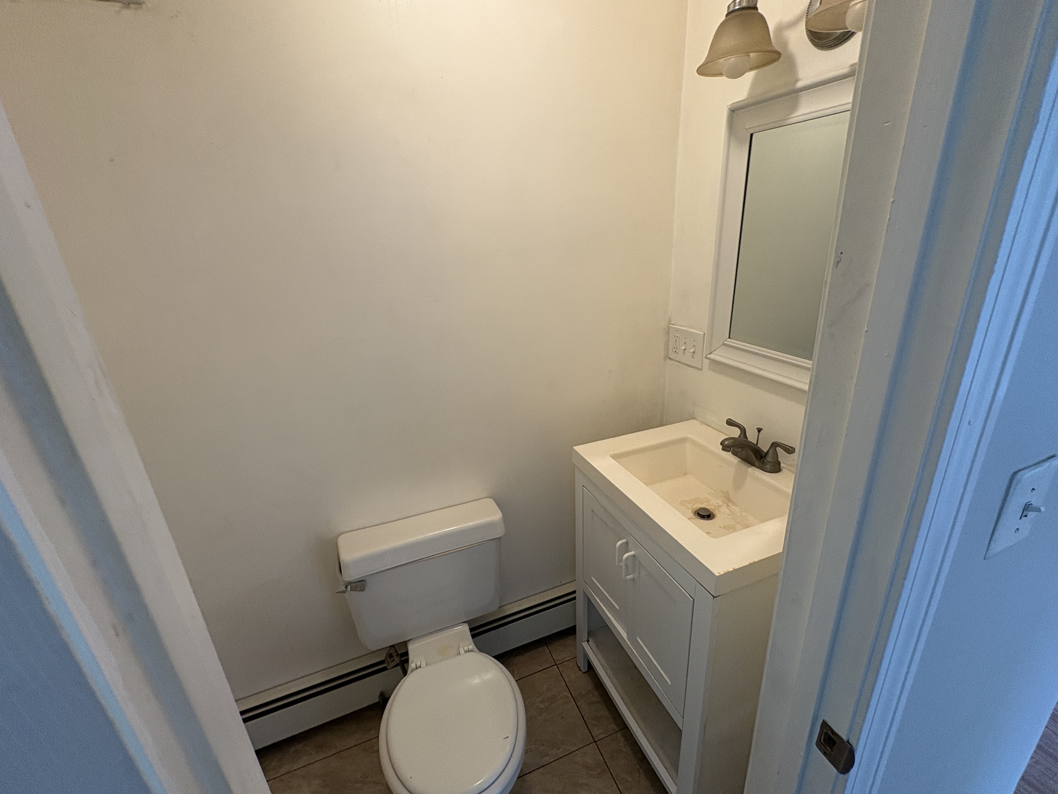 Photos of apartment on Massachusetts Ave.,Cambridge MA 02140