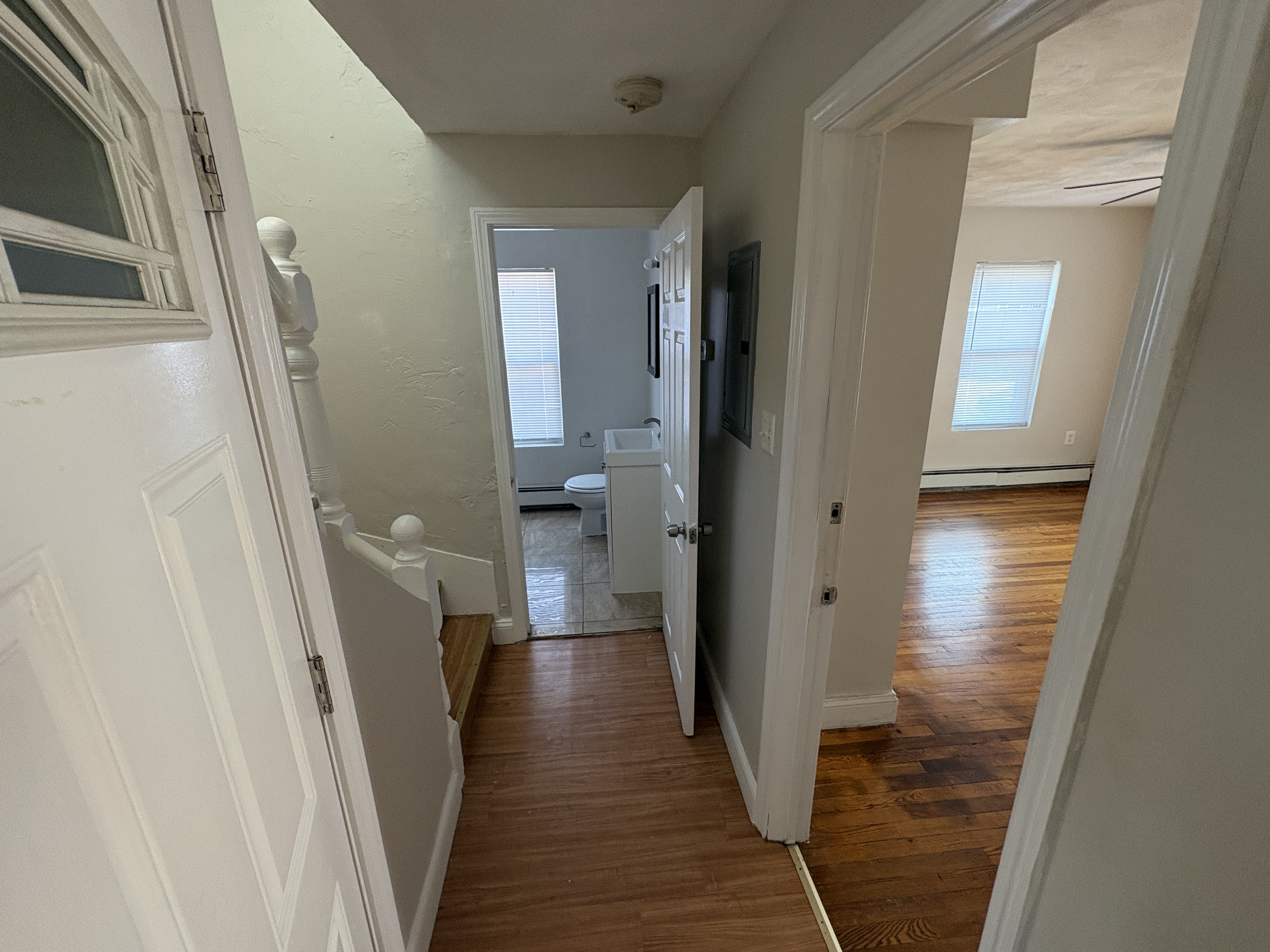 Photos of apartment on Massachusetts Ave.,Cambridge MA 02140
