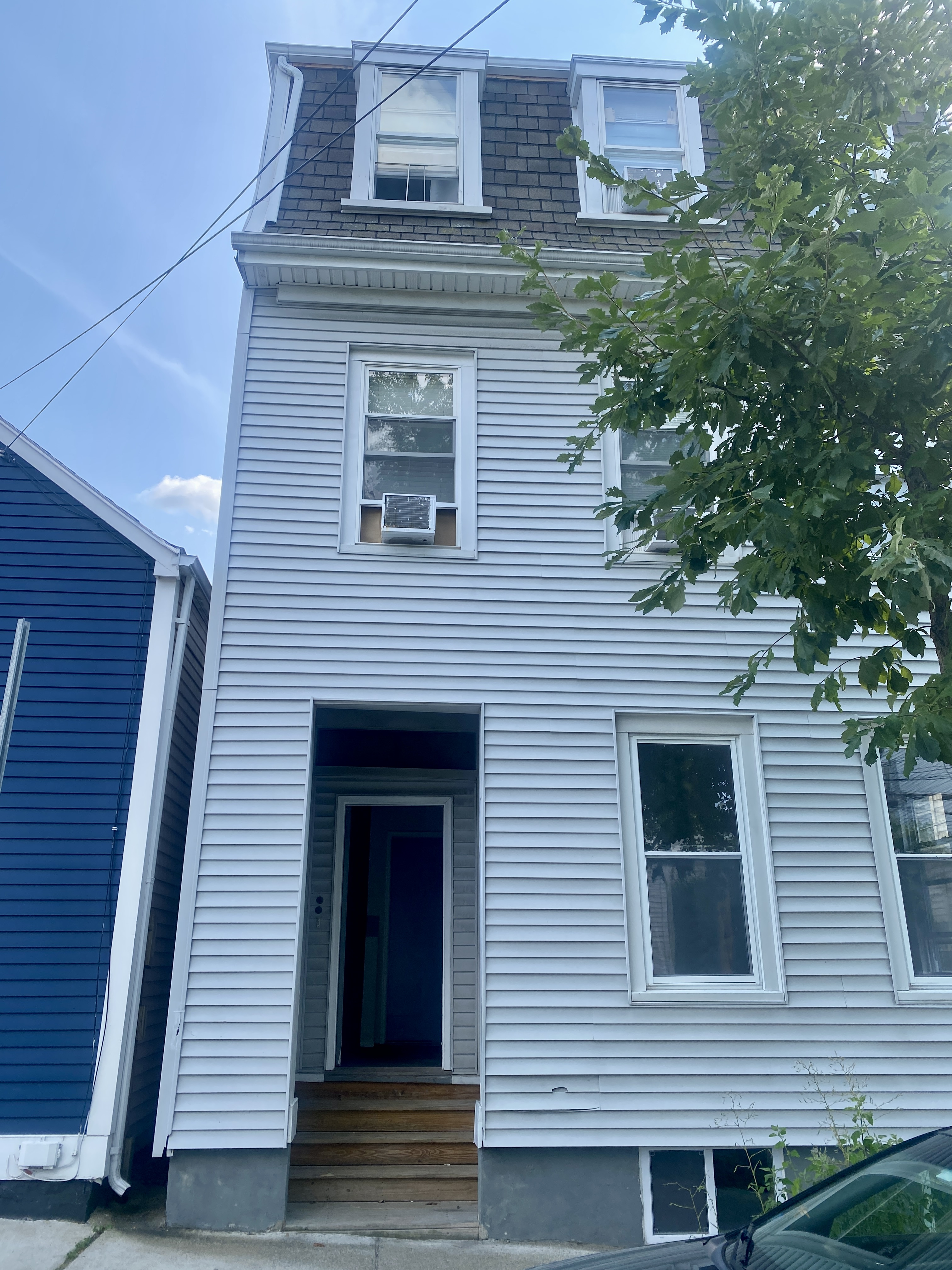 Photos of apartment on Thorndike,Cambridge MA 02141