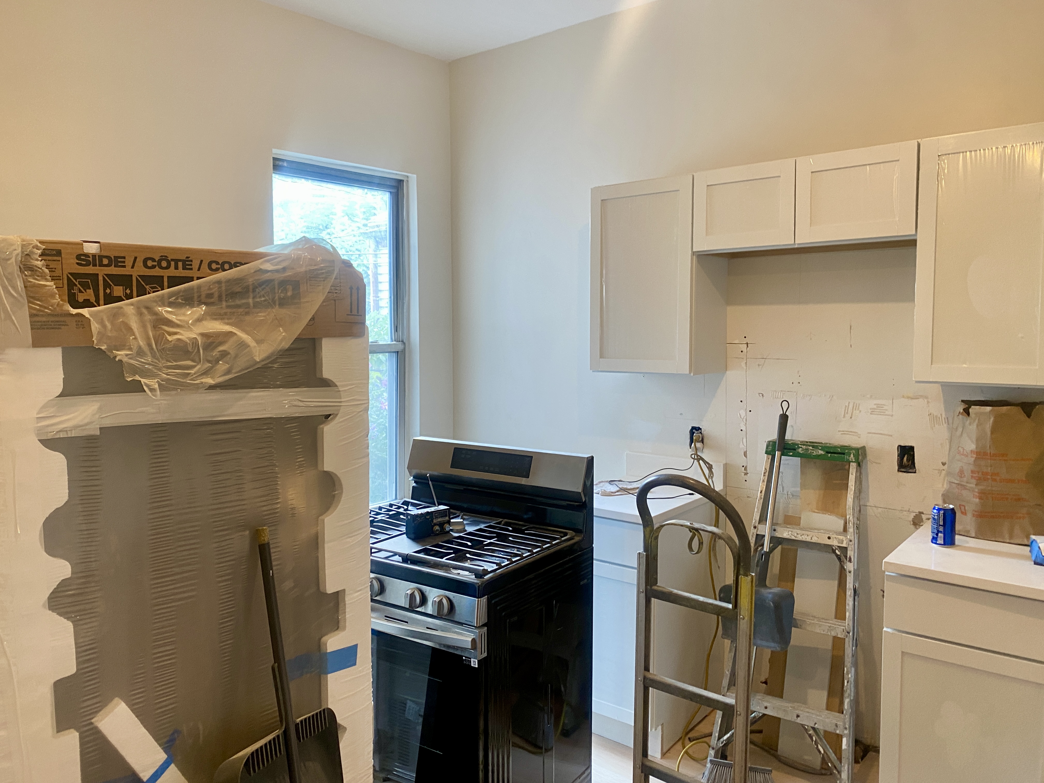 Photos of apartment on Thorndike,Cambridge MA 02141