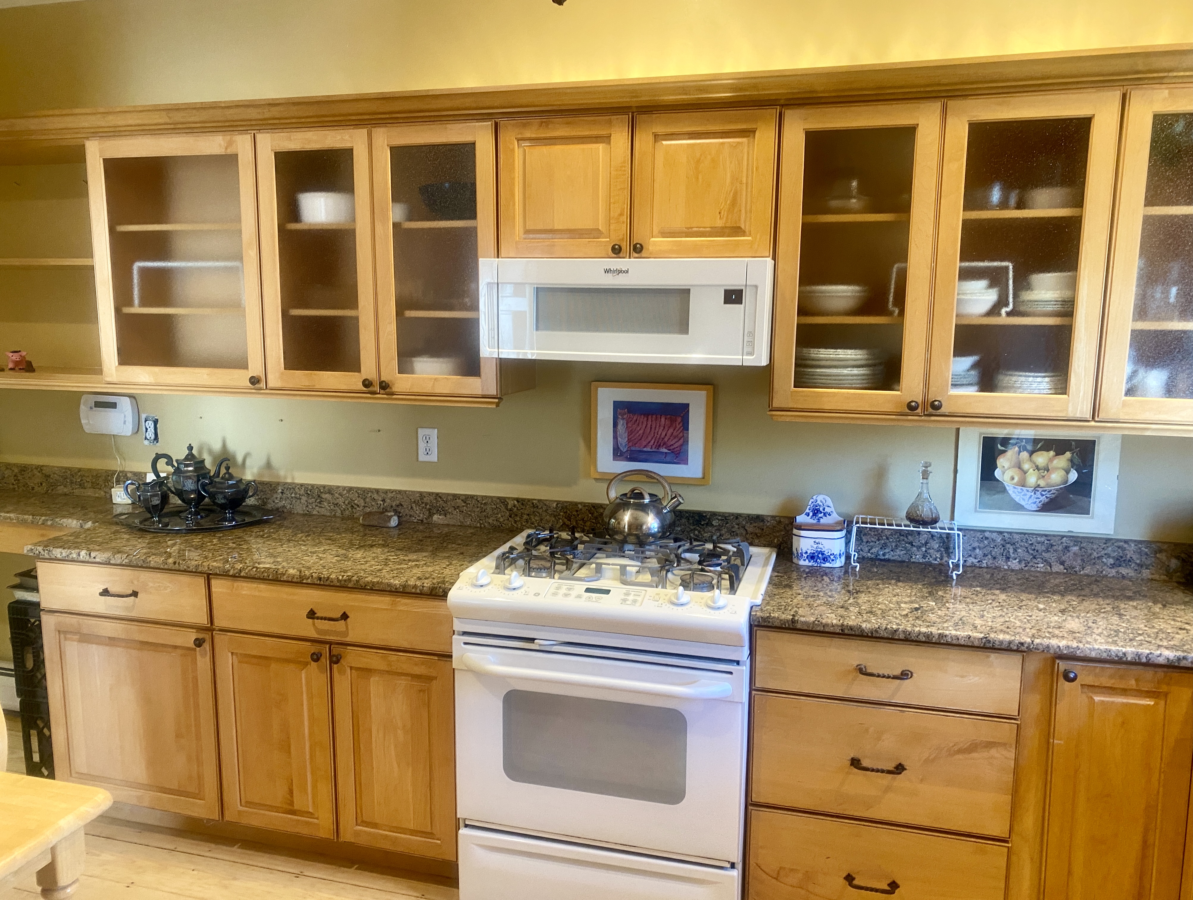 Photos of apartment on Boston Ave.,Medford MA 02155