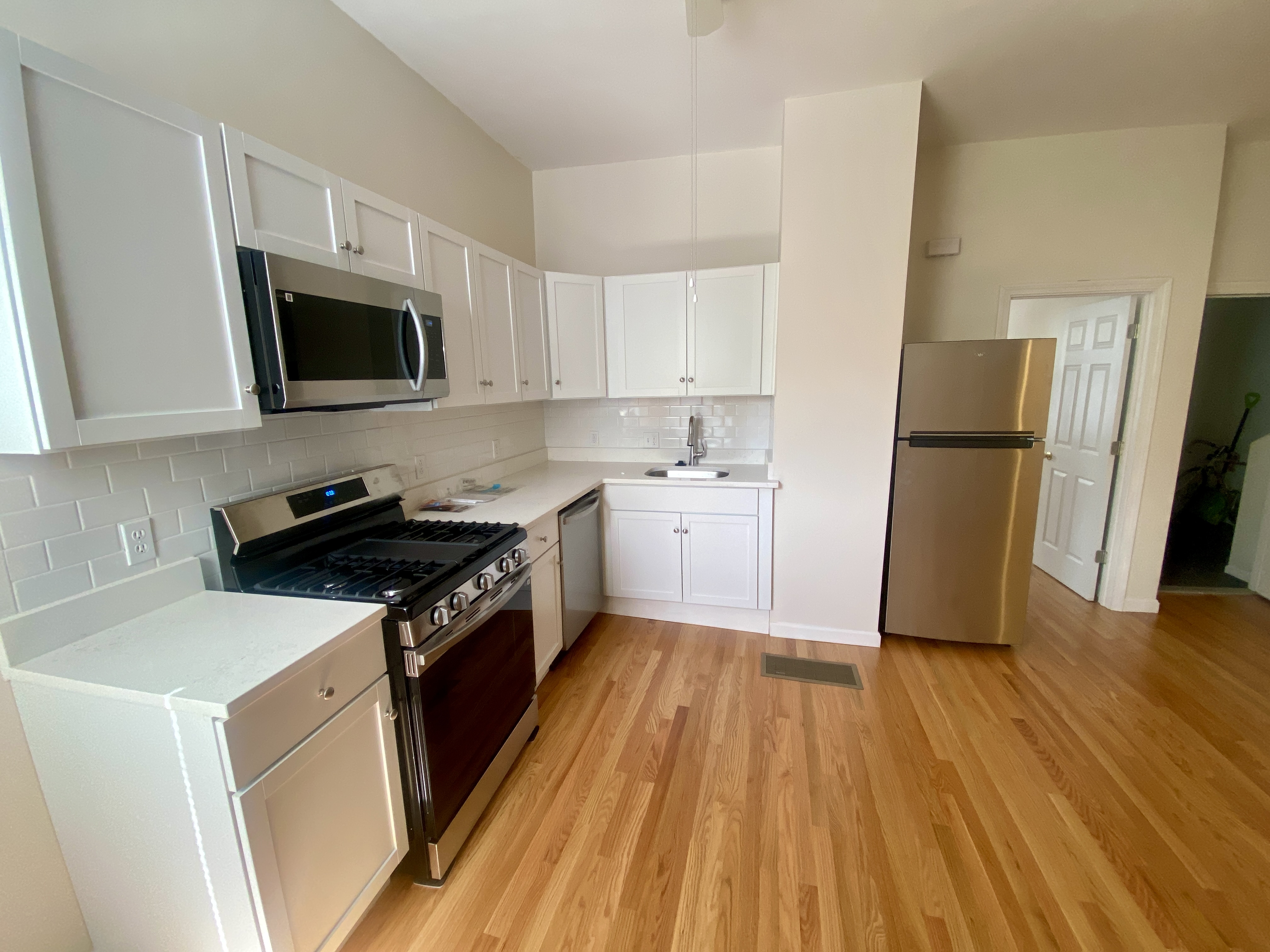 Photos of apartment on Thorndike,Cambridge MA 02141