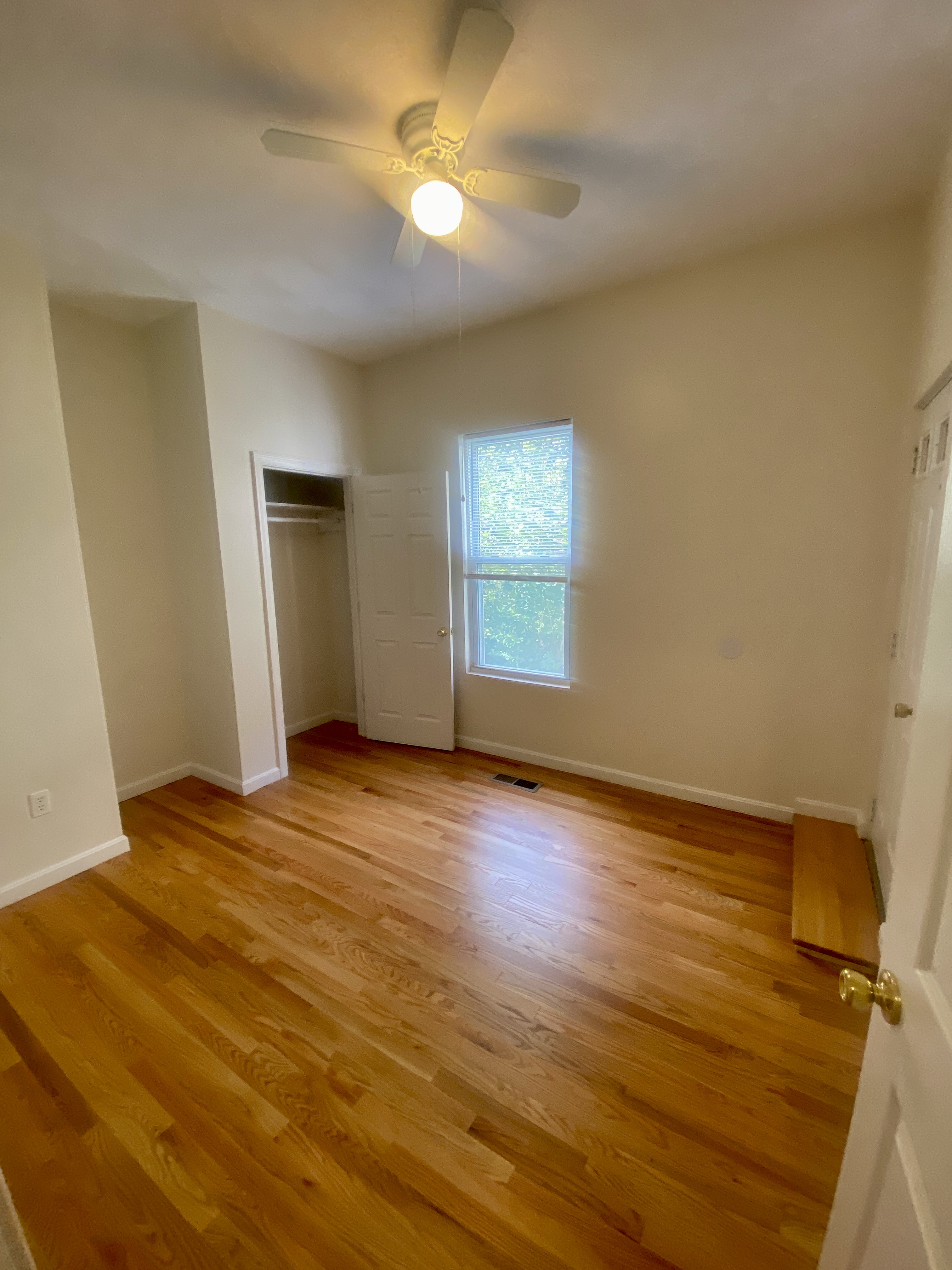 Photos of apartment on Thorndike,Cambridge MA 02141