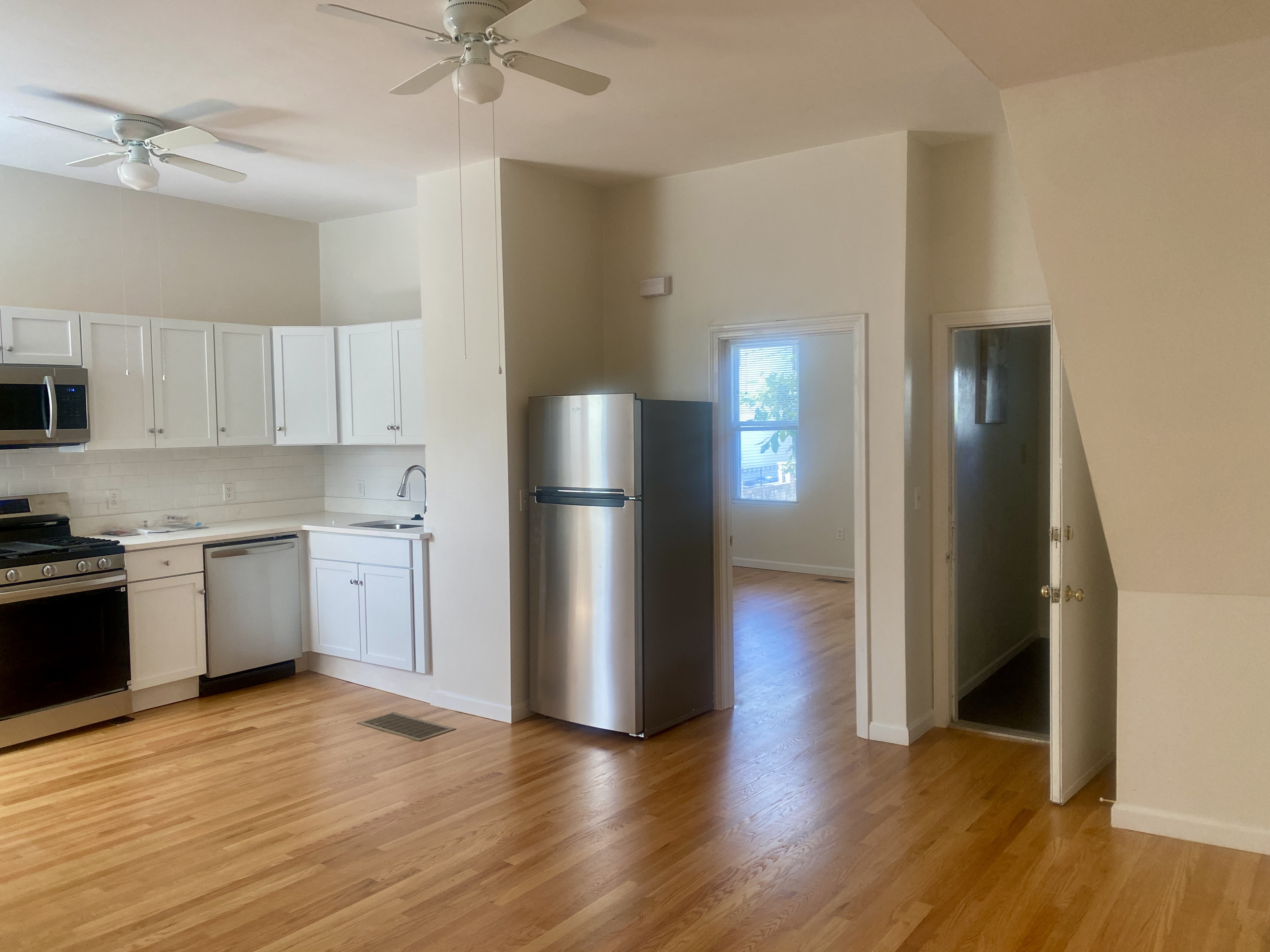 Photos of apartment on Thorndike,Cambridge MA 02141