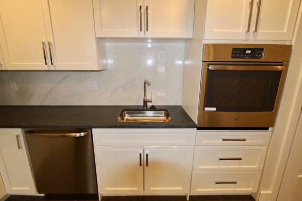 Photos of apartment on McGrath Highway,Somerville MA 02143