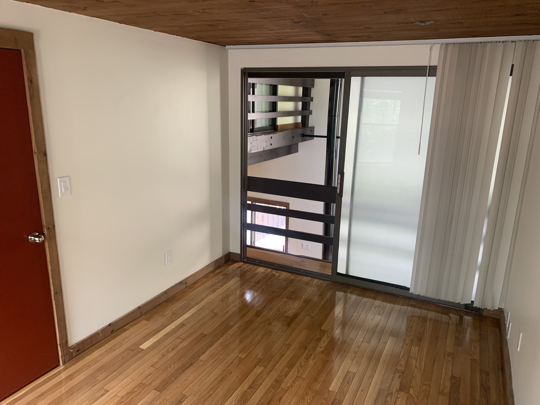 8 Lilac Ct, East Cambridge