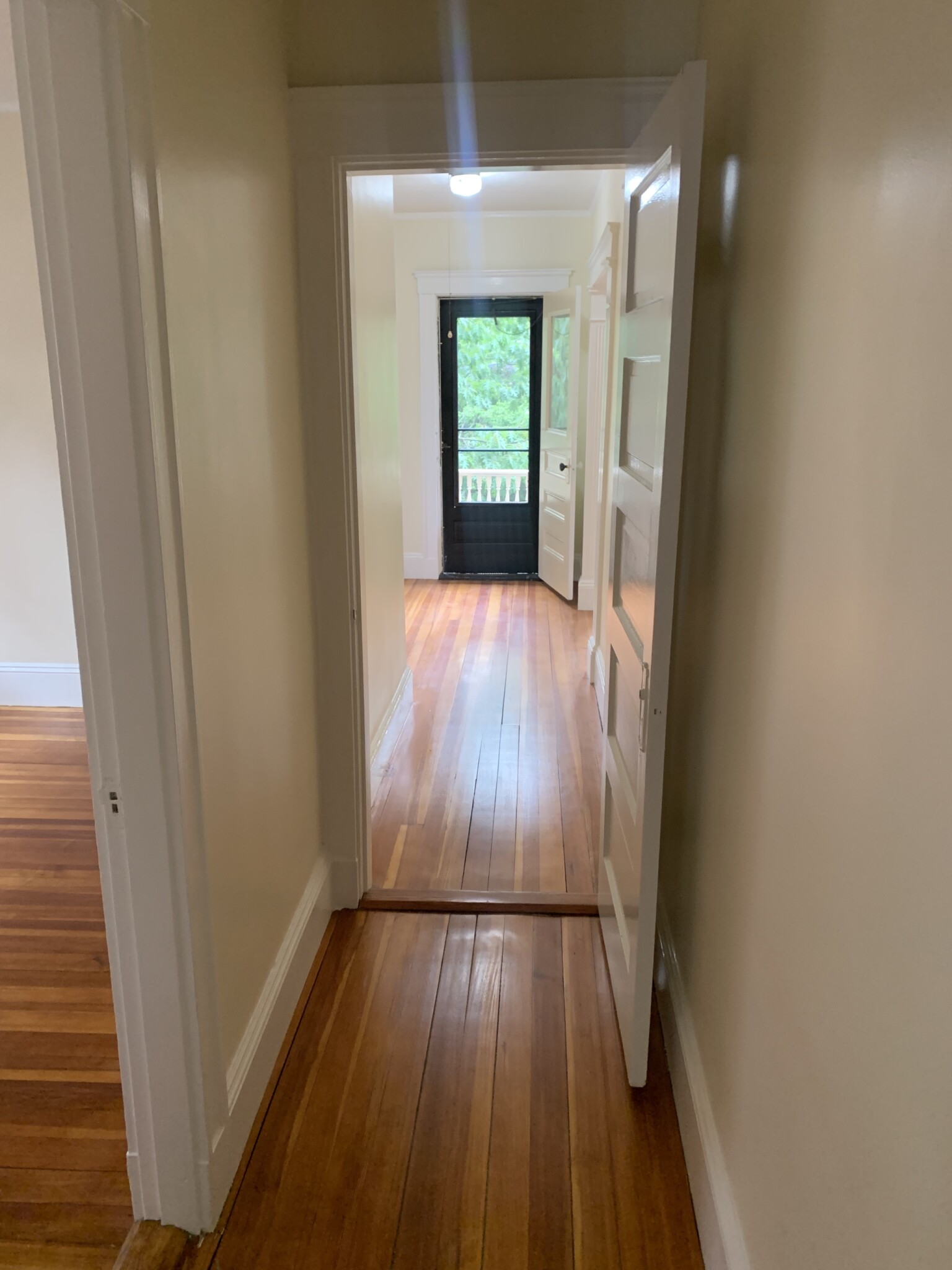 86 Lexington Ave, Huron Village