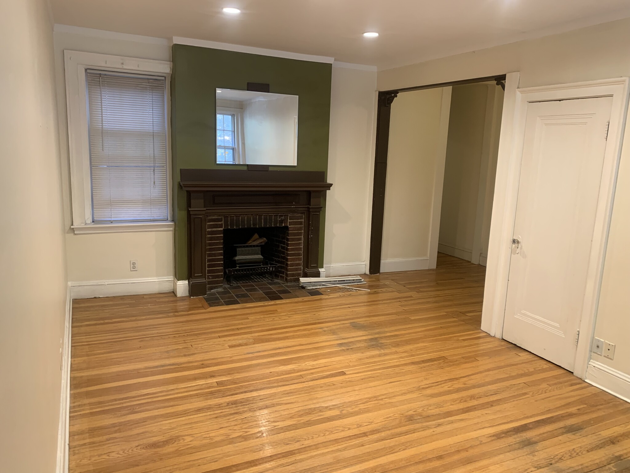 56 Concord Ave, West Cambridge