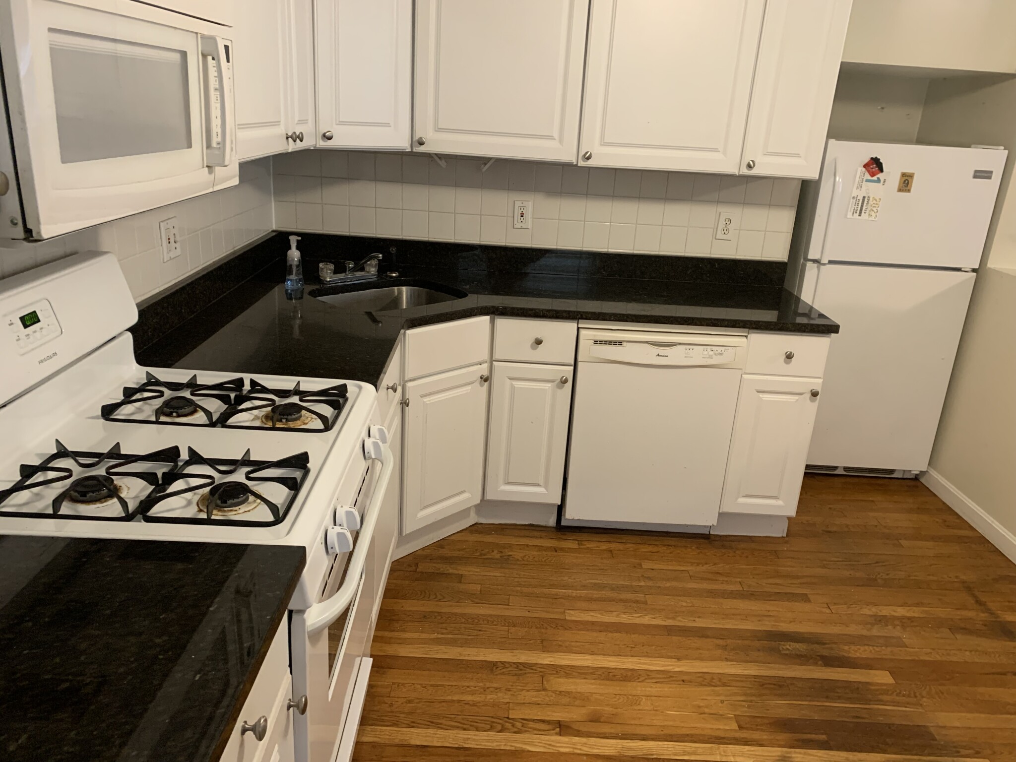 126 Thorndike, East Cambridge