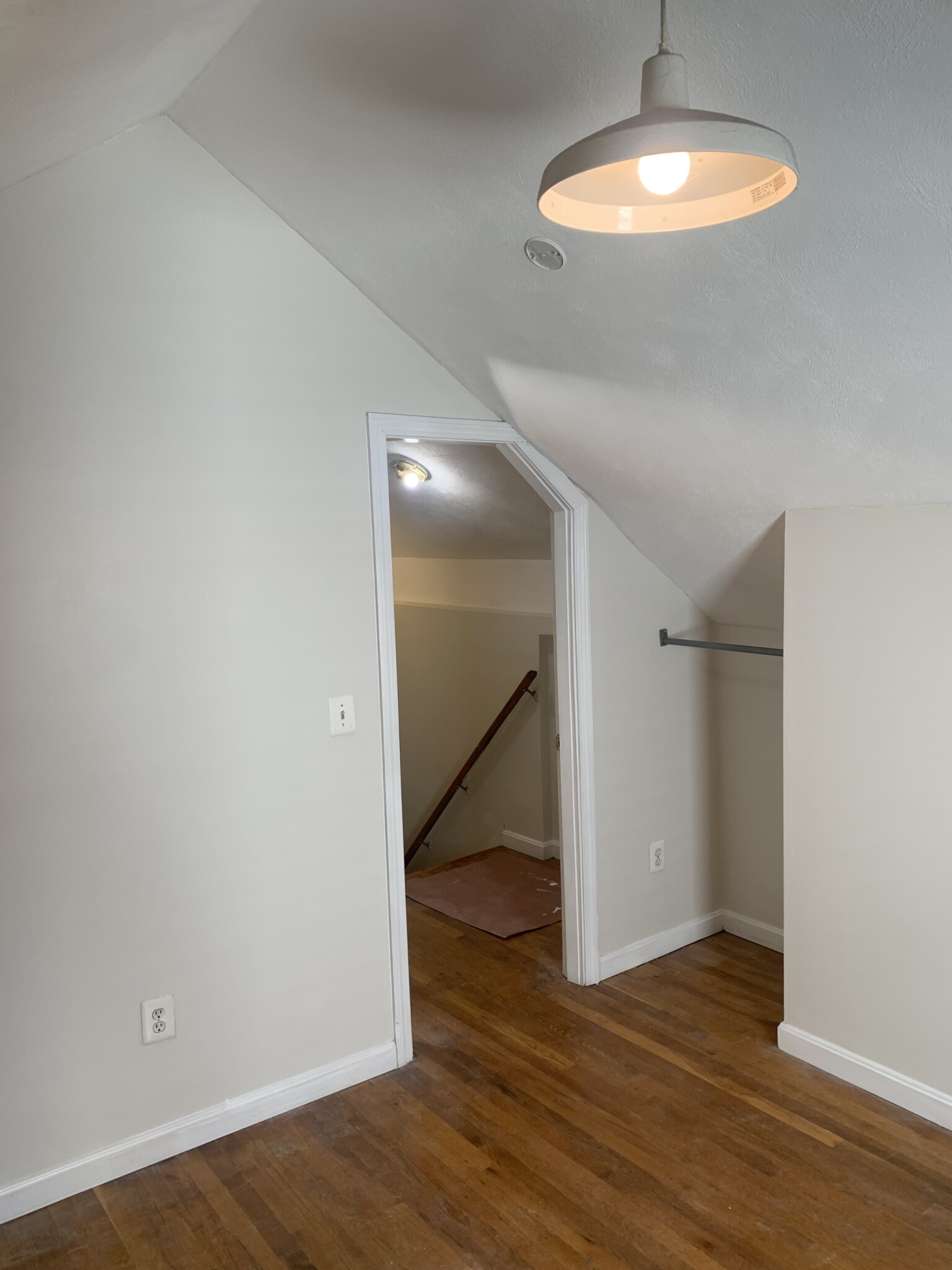 126 Thorndike, East Cambridge