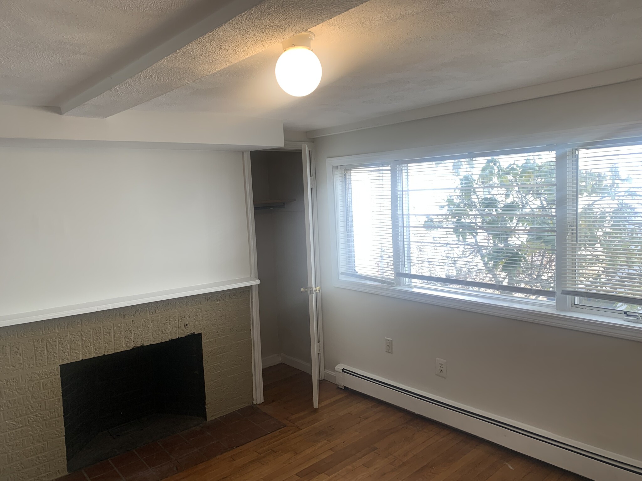 126 Thorndike, East Cambridge