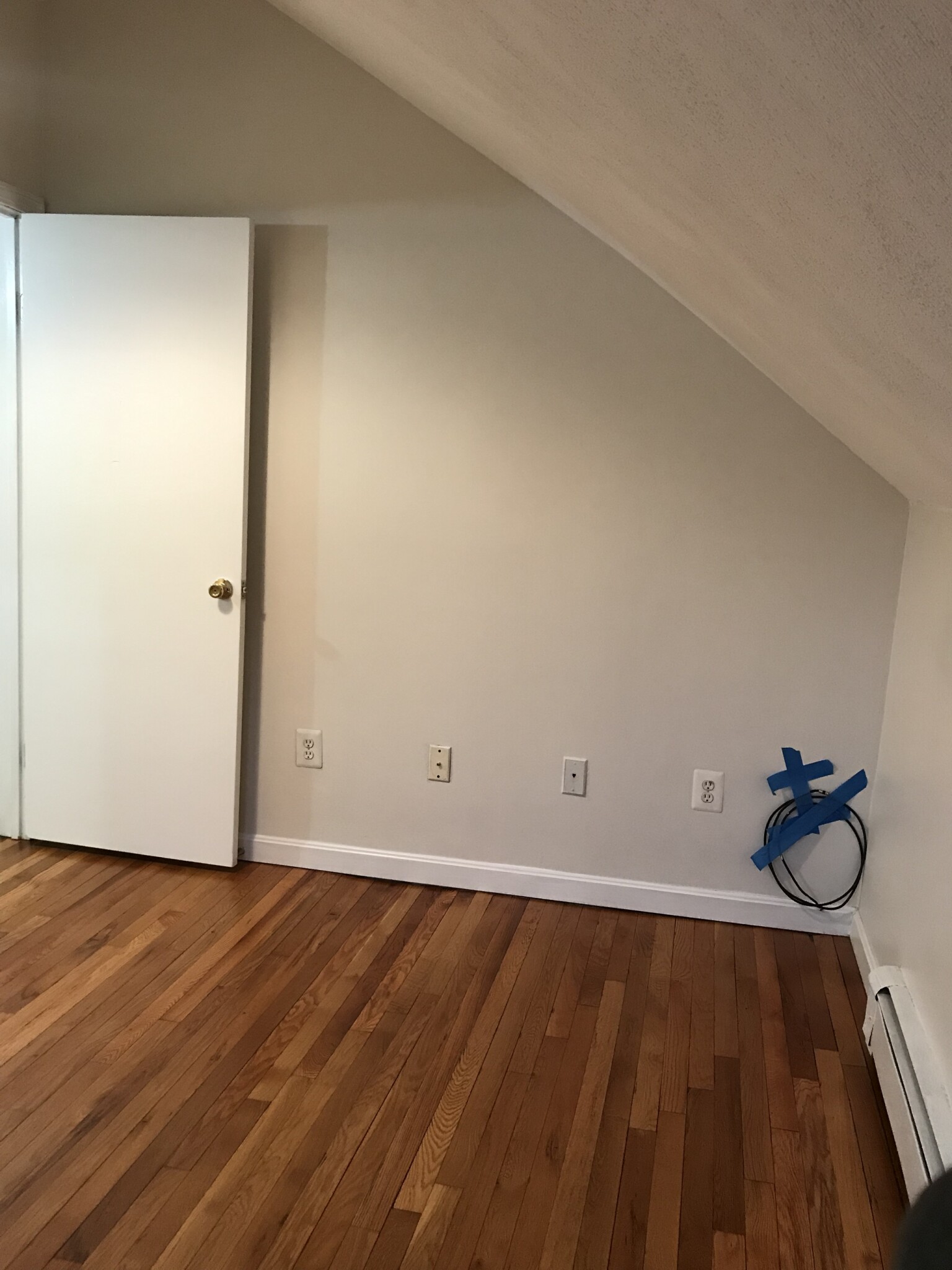 126 Thorndike, East Cambridge