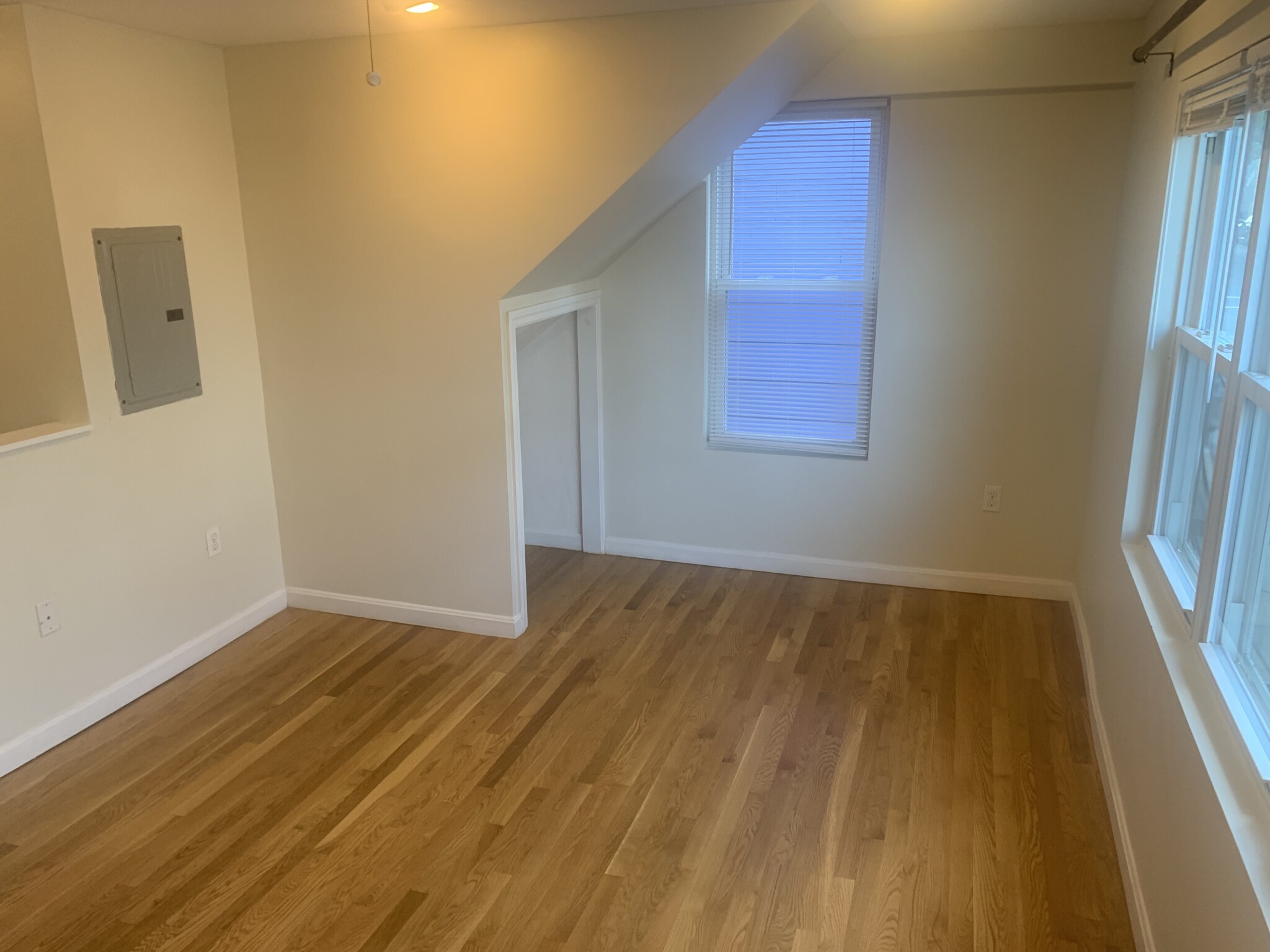 70 5th St, East Cambridge