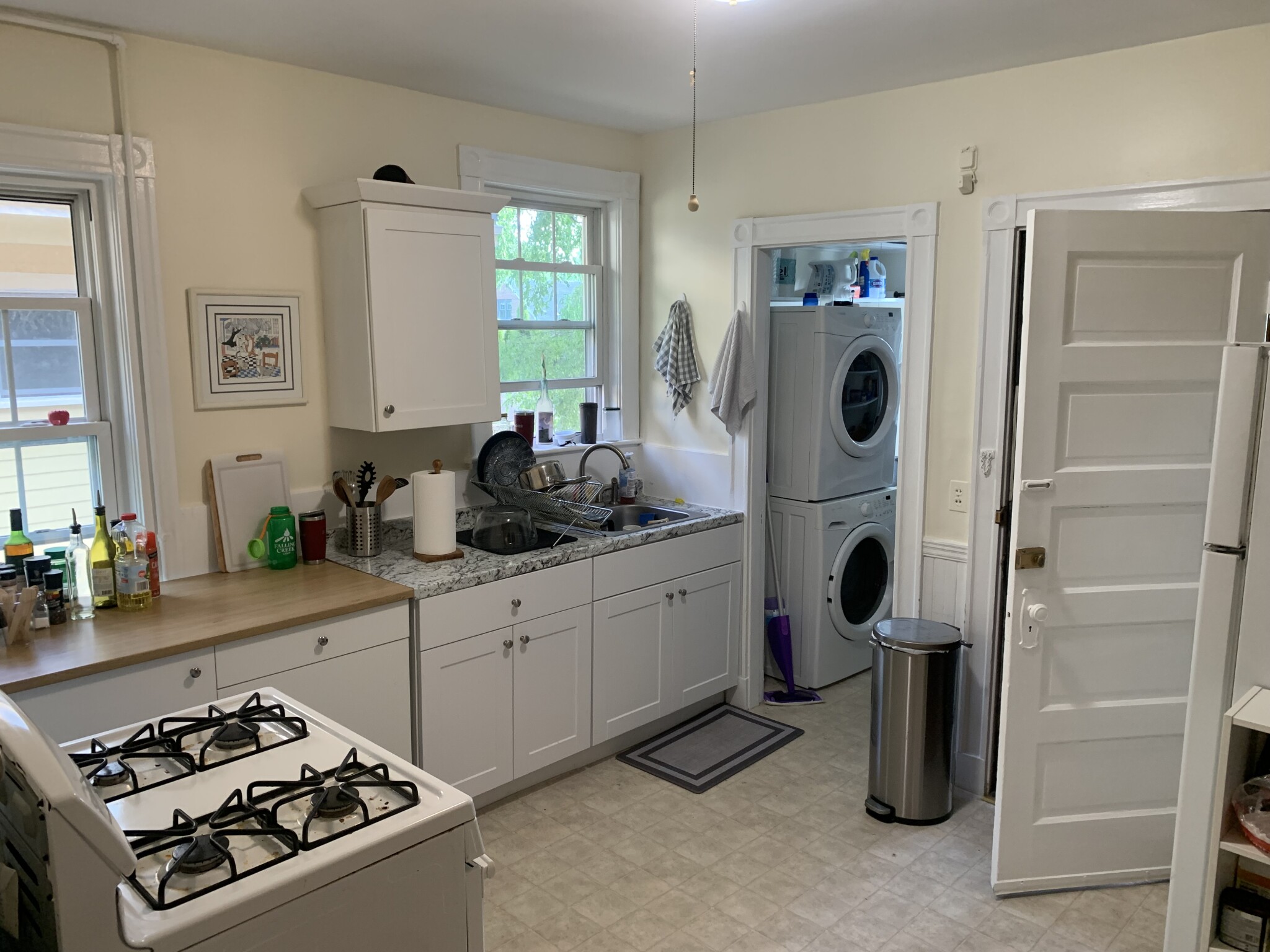 86 Lexington Ave, Huron Village