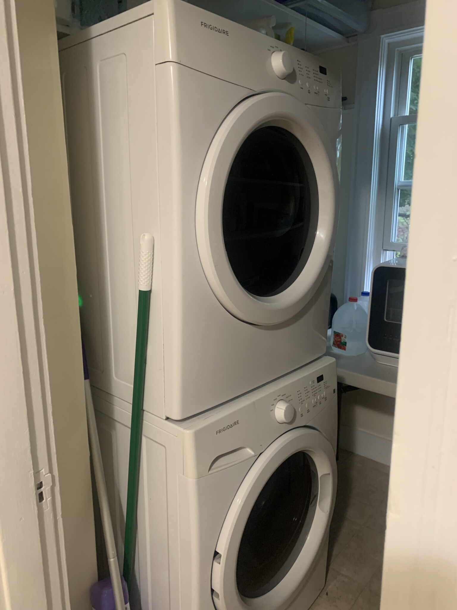 86 Lexington Ave, Huron Village