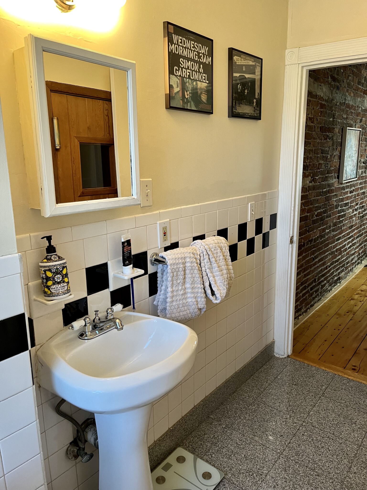 31 Myrtle St, Beacon Hill