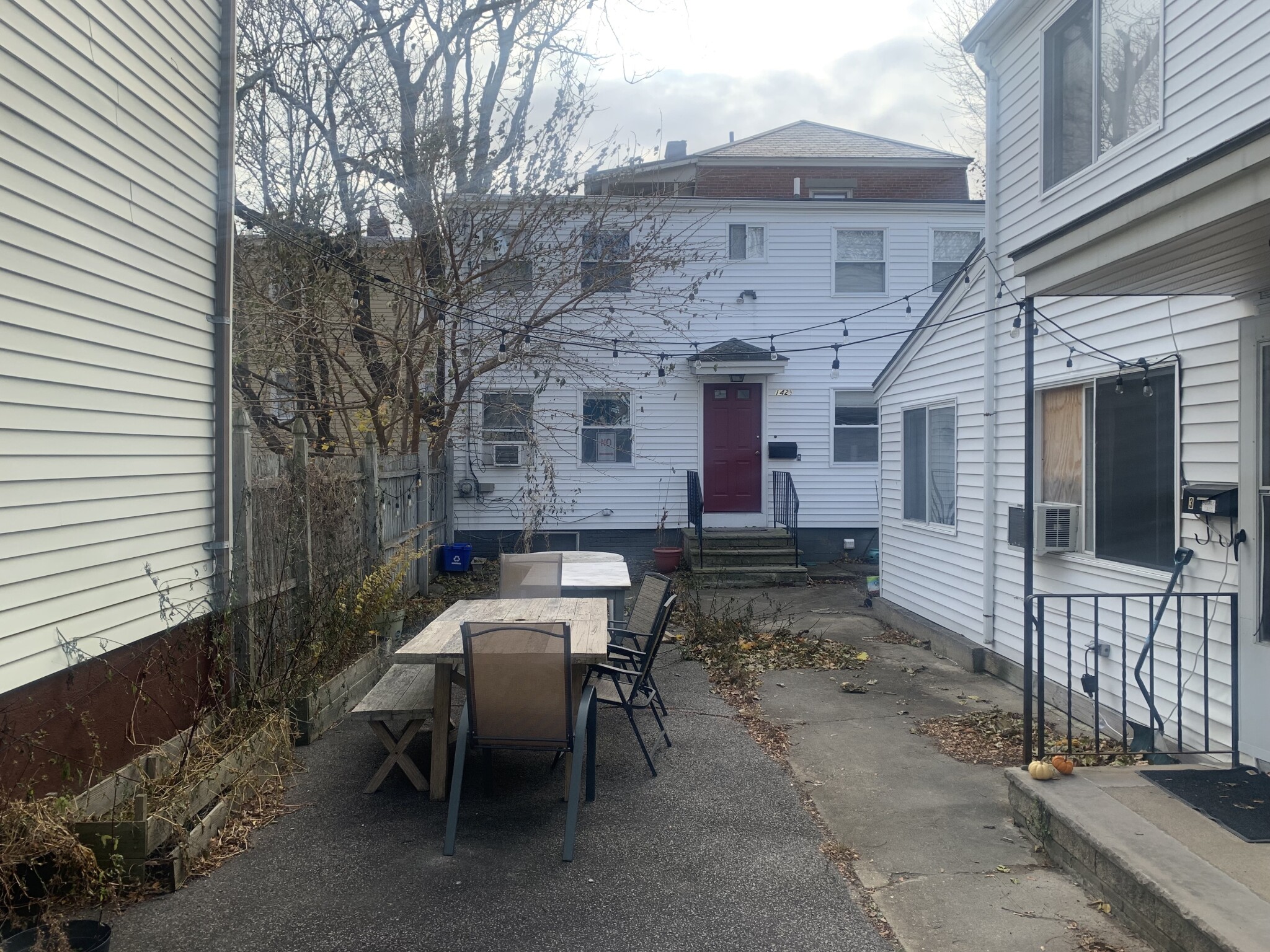 142 Thorndike St, East Cambridge