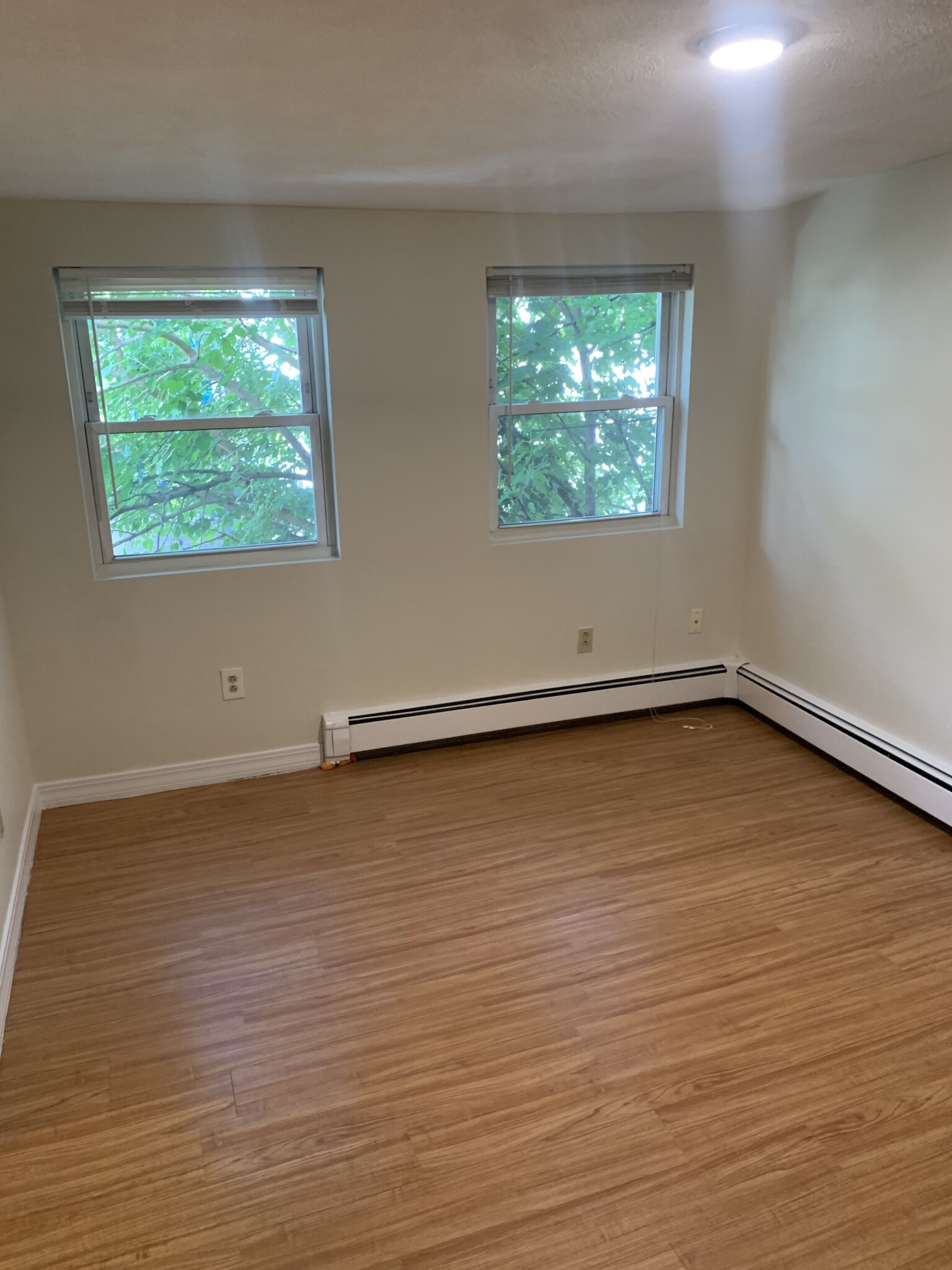 142 Thorndike St, East Cambridge