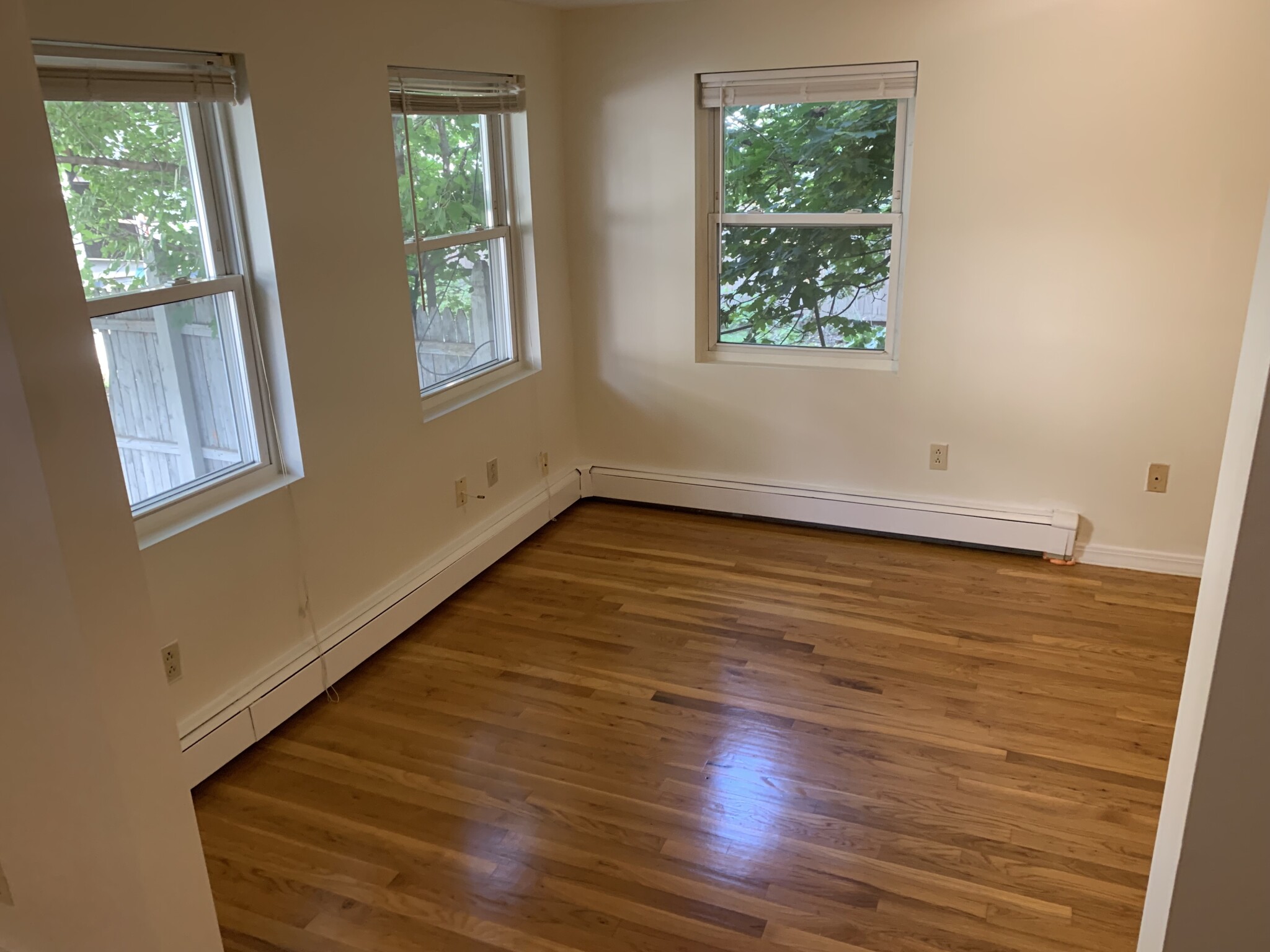 142 Thorndike St, East Cambridge