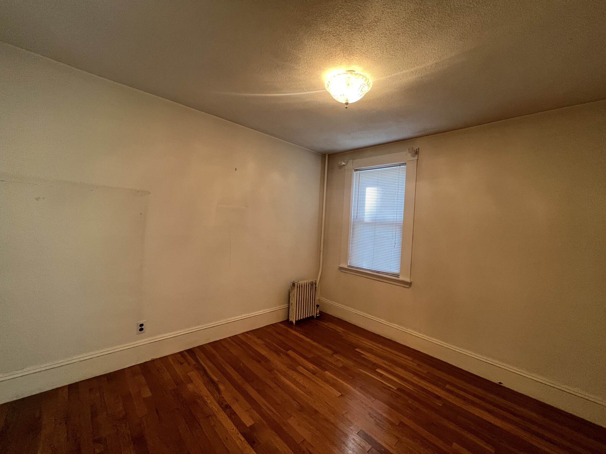 430 Mcgrath Hwy, Prospect Hill